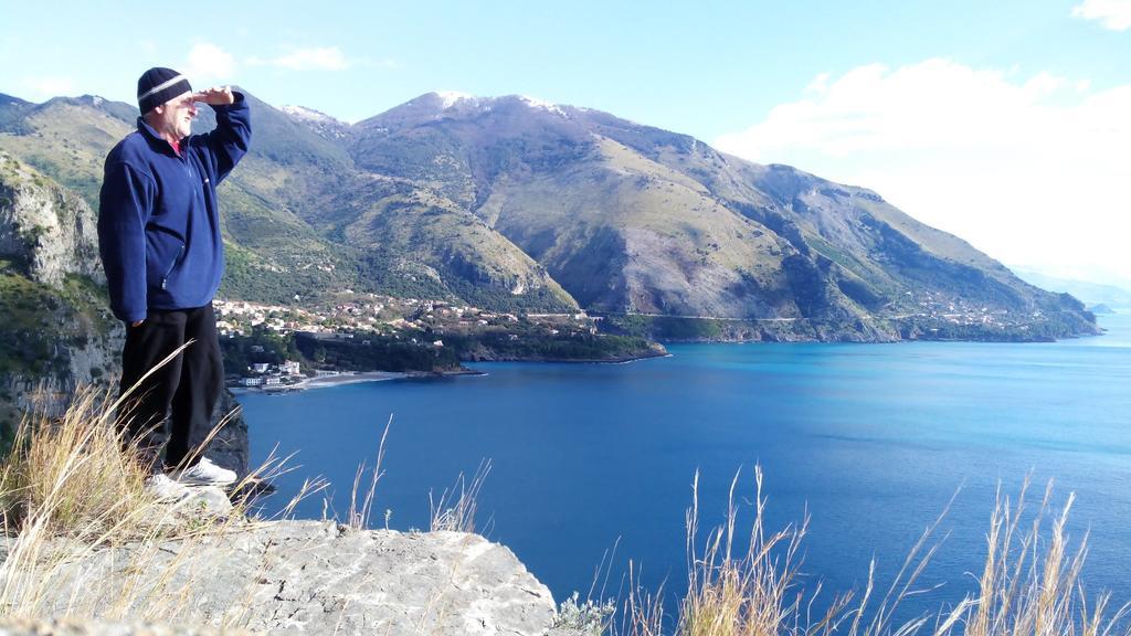 B&B La Casa Del Gelso Acquafredda Kültér fotó